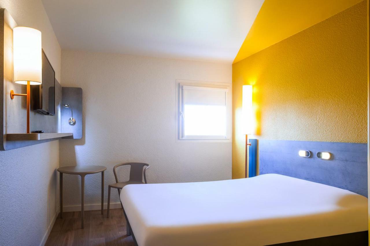 Ibis Budget Fontainebleau Avon Exterior photo